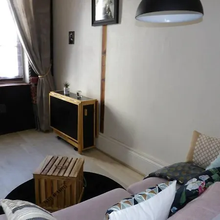 Chaleureux En Rez De Chaussee *